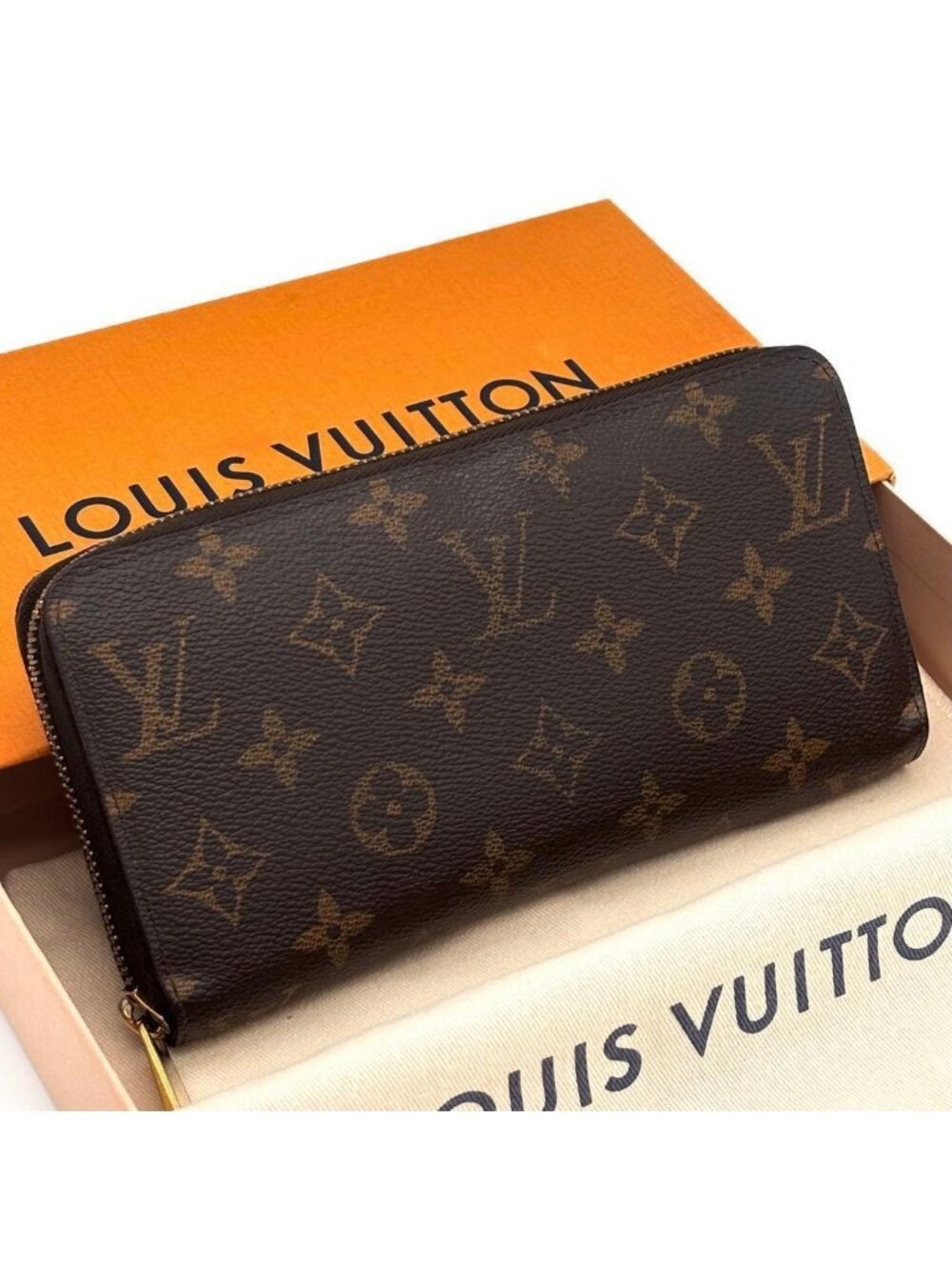 Louis Vuitton Monogram Zippy Wallet Zip Around